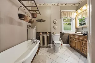 602 Old County Rd, Westport, MA 02790 - Photo 32