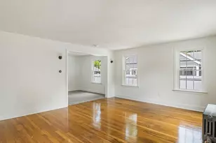 320 Tremont St, Springfield, MA 01104 - Photo 26