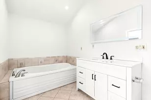100 Emerald St, Malden, MA 02148 - Photo 16
