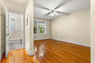 590 Washington St, Brookline, MA 02446 - Photo 8