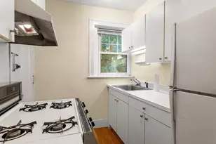 590 Washington St, Brookline, MA 02446 - Photo 10