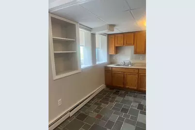 65 Curve St #7, Millis, MA 02054 - Photo 6