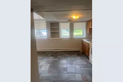 65 Curve St #7, Millis, MA 02054 - Photo 4