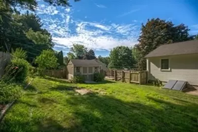 27 Country Club Dr, Westfield, MA 01085 - Photo 38