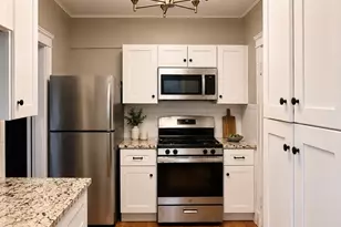 32 Summit Ave, Brookline, MA 02446 - Photo 4