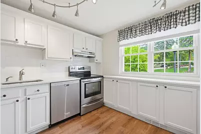 5 Bayberry Circle #5, Millis, MA 02054 - Photo 6