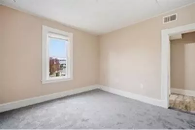 201 Main St, Springfield, MA 01151 - Photo 12