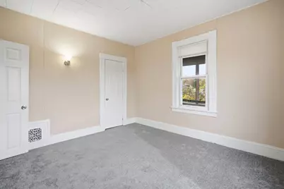 201 Main St, Springfield, MA 01151 - Photo 10