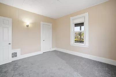 201 Main St, Springfield, MA 01151 - Photo 10