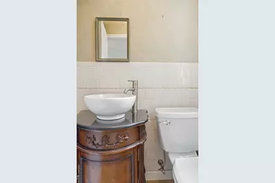 724 Linwood St. #724, Abington, MA 02351 - Photo 6