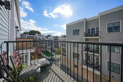 3 M St #6, Boston, MA 02127 - Photo 14