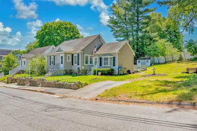 4 Capitol Street, Methuen, MA 01844 - Photo 16
