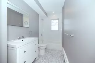 10 Duffley Ct, Brookline, MA 02467 - Photo 22