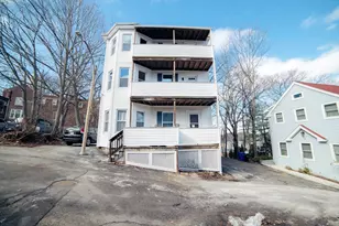 10 Duffley Ct, Brookline, MA 02467 - Photo 24