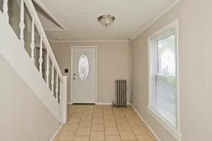 45 Orchard St, Springfield, MA 01107 - Photo 18