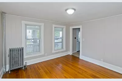 45 Orchard St, Springfield, MA 01107 - Photo 14