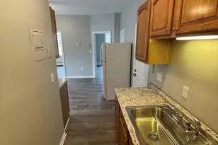 36 Boston St, Salem, MA 01970 - Photo 4