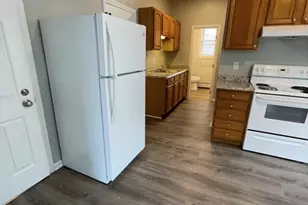 36 Boston St, Salem, MA 01970 - Photo 2