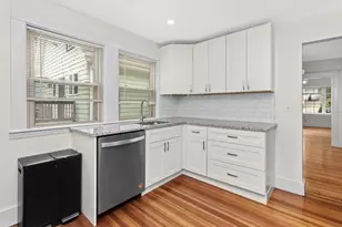 44 Hillsdale Street 1, Boston, MA 02124 - Photo 10