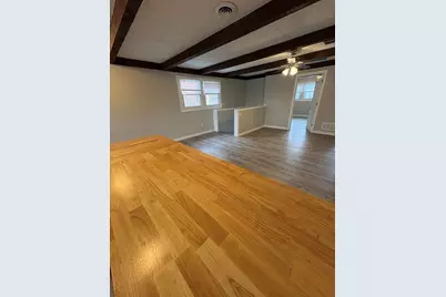 34 Boston St #2, Salem, MA 01970 - Photo 8