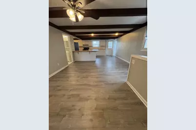 34 Boston St #2, Salem, MA 01970 - Photo 10