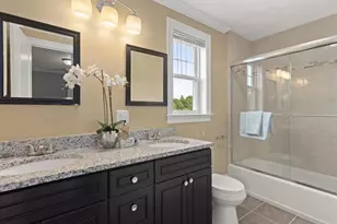 96 W, Quincy, MA 02169 - Photo 22