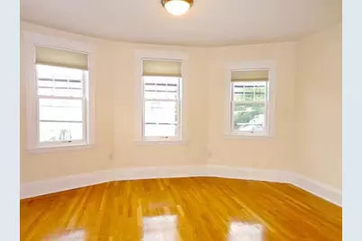 304 Allston St #4, Cambridge, MA 02139 - Photo 2