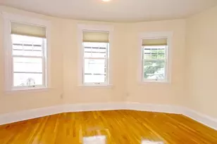 304 Allston St, Cambridge, MA 02139 - Photo 2