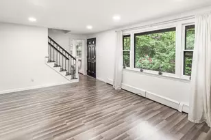 9 Colonial Rd, Sutton, MA 01590 - Photo 4