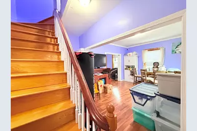 142 Abbott St, Lawrence, MA 01843 - Photo 6