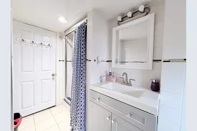 142 Abbott St, Lawrence, MA 01843 - Photo 26