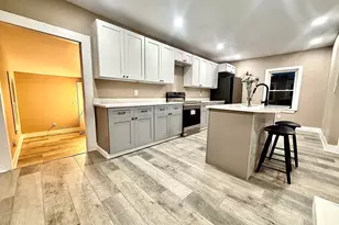 6 Wheelock St, Oxford, MA 01540 - Photo 8
