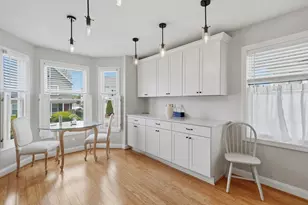 52 Pleasant St, Woburn, MA 01801 - Photo 26