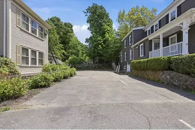 52 Pleasant Street, Woburn, MA 01801 - Photo 30