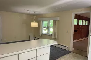 51 Jeffrey Ln, Amherst, MA 01002 - Photo 12