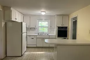 51 Jeffrey Ln, Amherst, MA 01002 - Photo 14