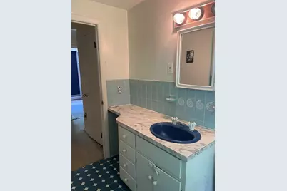 51 Jeffrey Ln, Amherst, MA 01002 - Photo 24