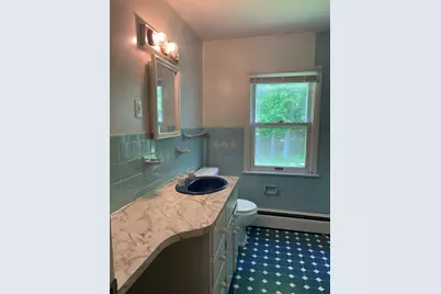 51 Jeffrey Ln, Amherst, MA 01002 - Photo 22