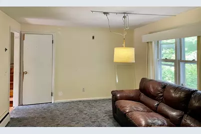 51 Jeffrey Ln, Amherst, MA 01002 - Photo 22