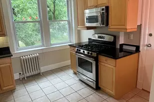 235 Freeman St, Brookline, MA 02446 - Photo 6