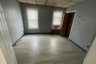 20 Garfield St, Taunton, MA 02780 - Photo 2