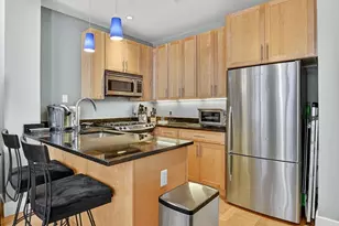 70 Lincoln St, Boston, MA 02111 - Photo 8