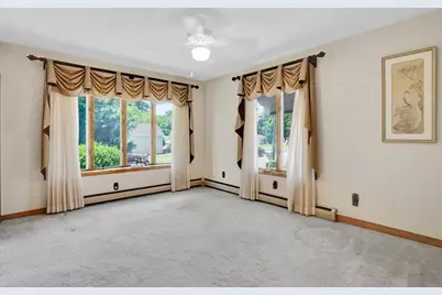 29 West St, Ludlow, MA 01056 - Photo 22
