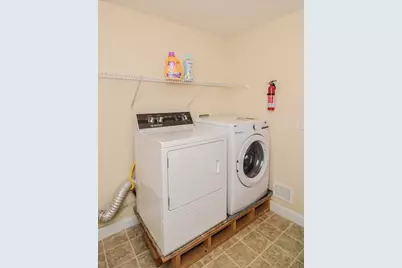 261 Oak St, Methuen, MA 01844 - Photo 24