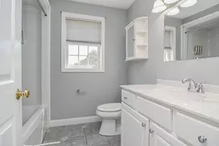 261 Oak St, Methuen, MA 01844 - Photo 18