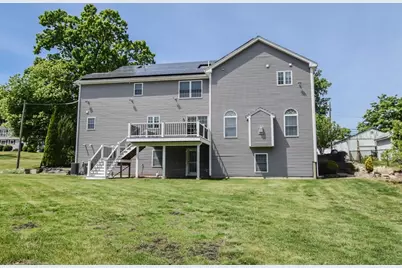 261 Oak St, Methuen, MA 01844 - Photo 4
