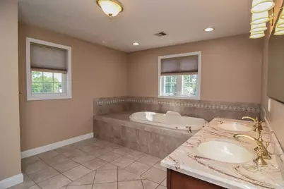 261 Oak St, Methuen, MA 01844 - Photo 28
