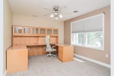 261 Oak St, Methuen, MA 01844 - Photo 18