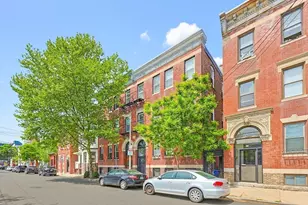 38 Frankfort St, Boston, MA 02128 - Photo 4