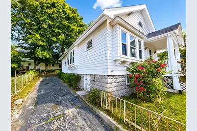 5 Taunton Ave, Boston, MA 02136 - Photo 16